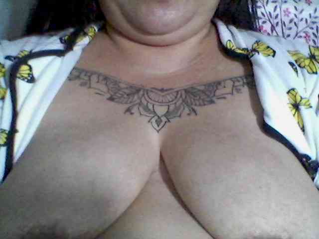 sweetasian33 webcam