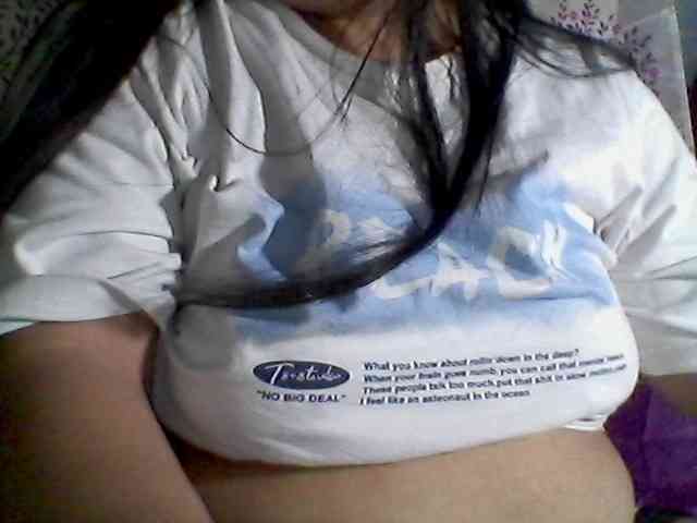 sweetasian33 webcam