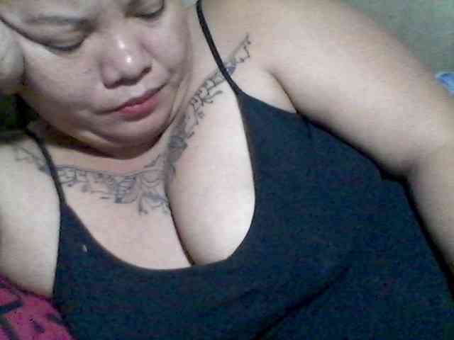 sweetasian33 webcam