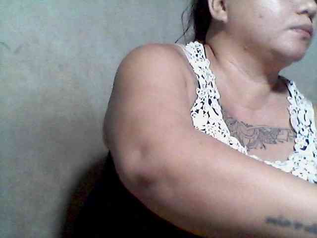 sweetasian33 webcam