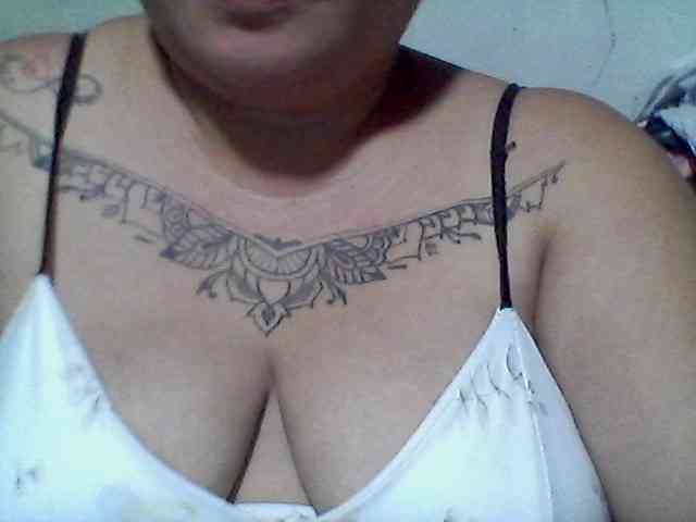 sweetasian33 webcam