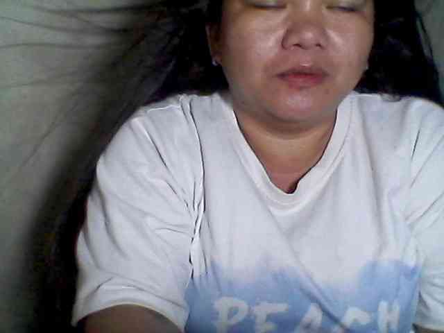 sweetasian33 webcam