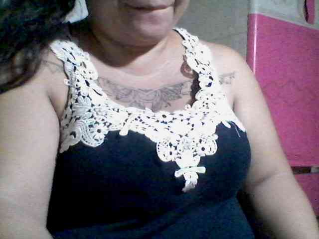 sweetasian33 webcam
