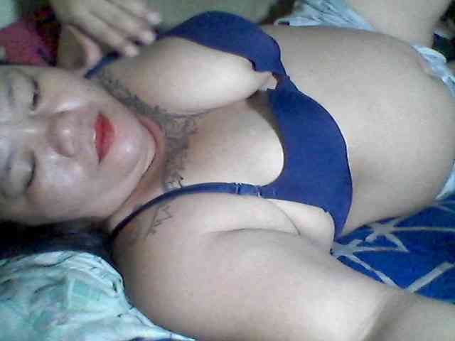 sweetasian33 webcam