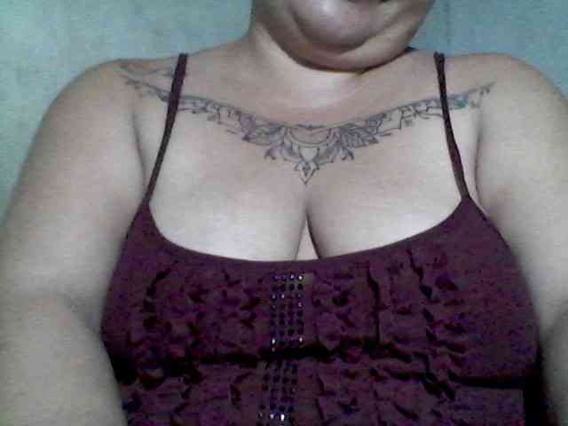 sweetasian33 Live Webcam on BongaCams