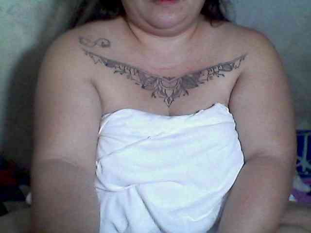 sweetasian33 webcam
