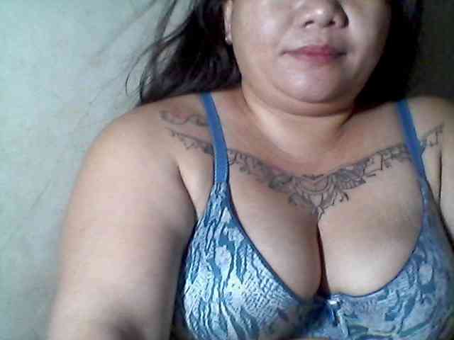 sweetasian33 webcam