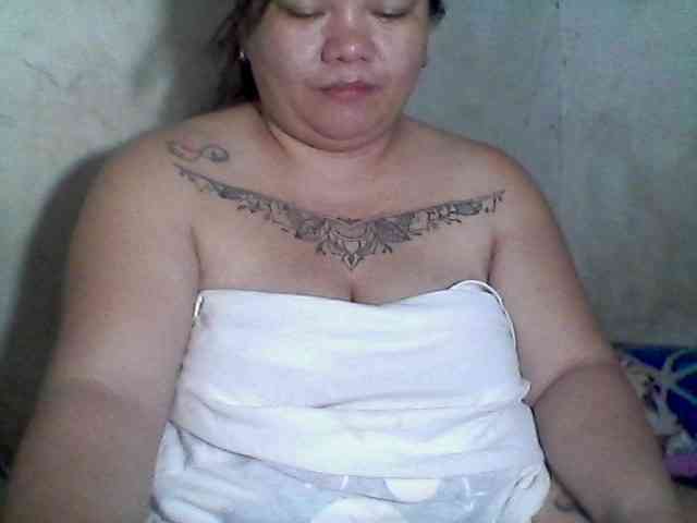 sweetasian33 webcam