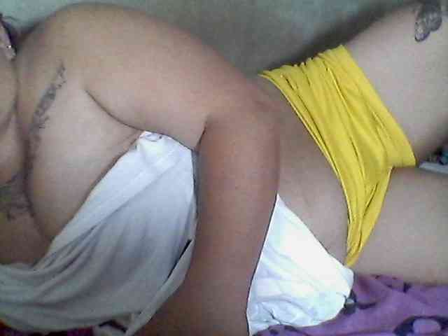 sweetasian33 webcam