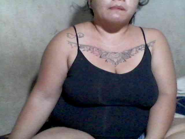 sweetasian33 webcam