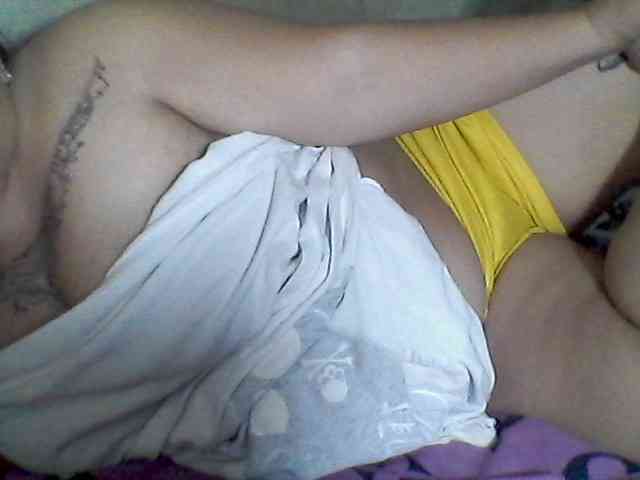 sweetasian33 webcam