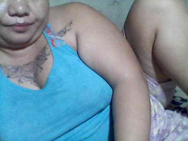sweetasian33 webcam