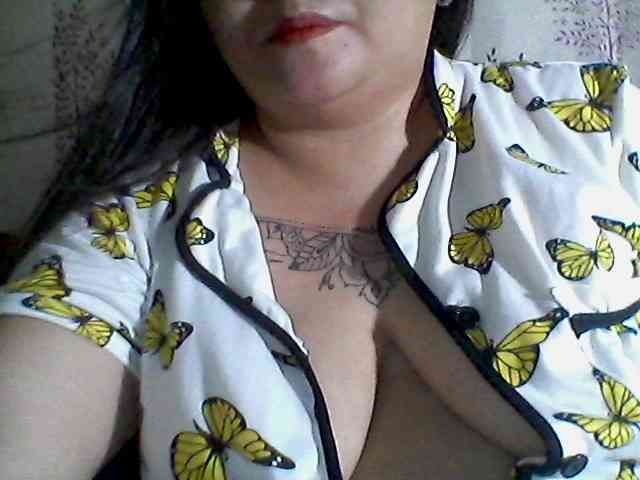 sweetasian33 webcam