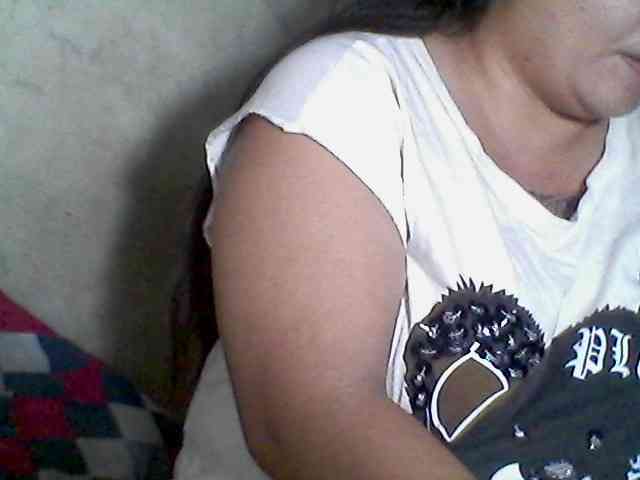 sweetasian33 webcam