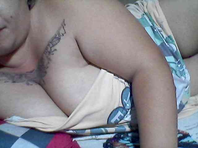 sweetasian33 webcam