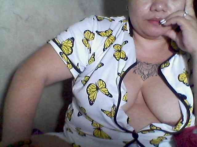 sweetasian33 webcam