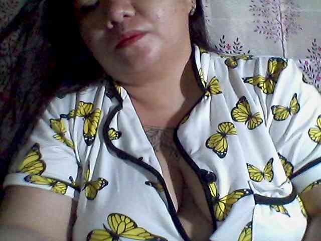 sweetasian33 webcam