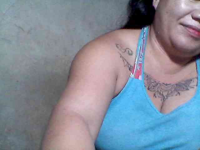 sweetasian33 webcam
