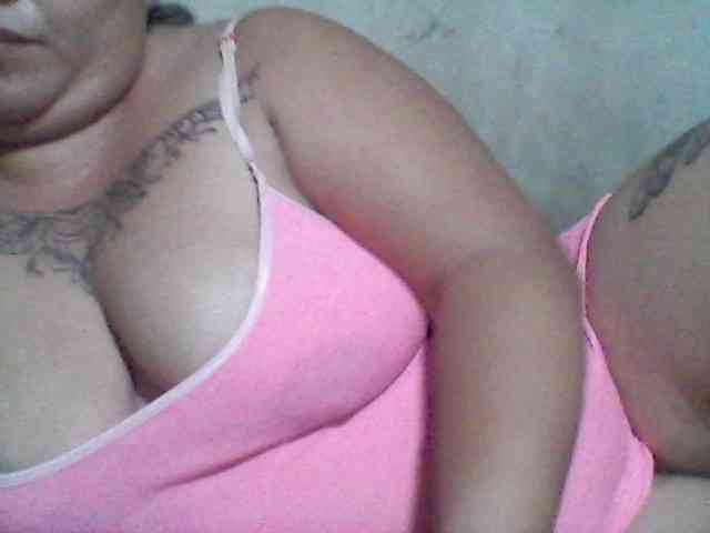 sweetasian33 webcam