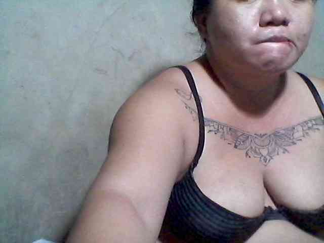 sweetasian33 webcam