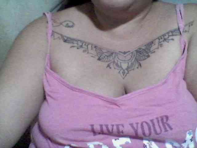 sweetasian33 webcam