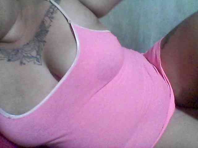 sweetasian33 webcam