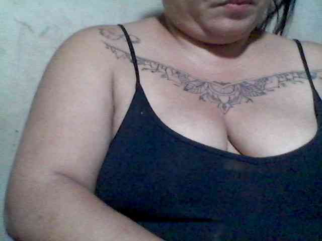 sweetasian33 webcam
