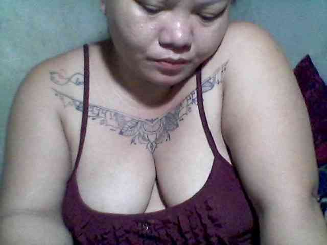 sweetasian33 webcam