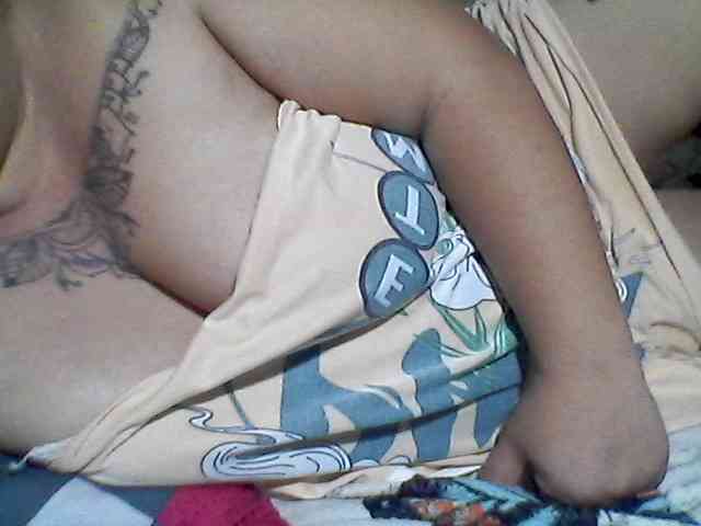 sweetasian33 webcam