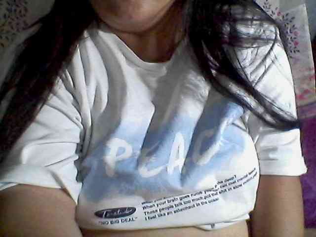 sweetasian33 webcam