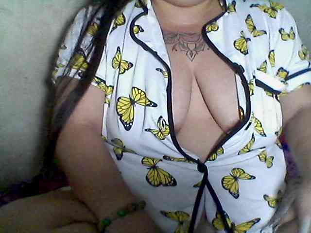 sweetasian33 webcam