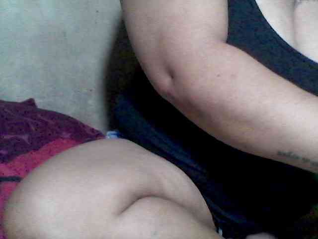 sweetasian33 webcam