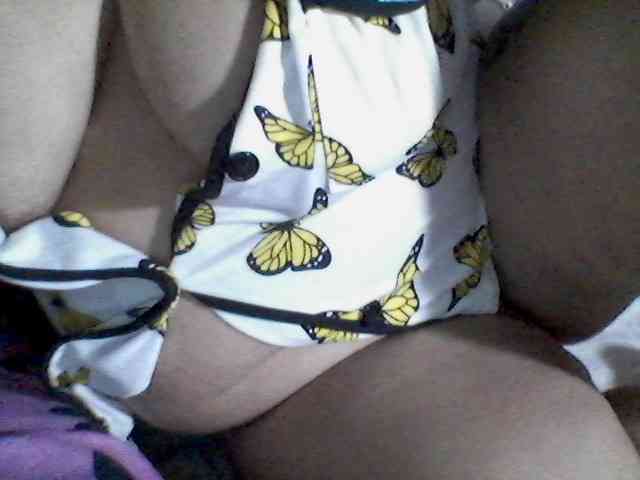 sweetasian33 webcam