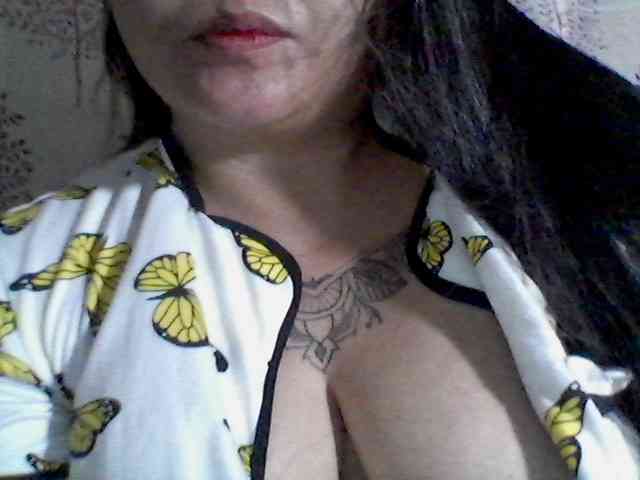 sweetasian33 webcam