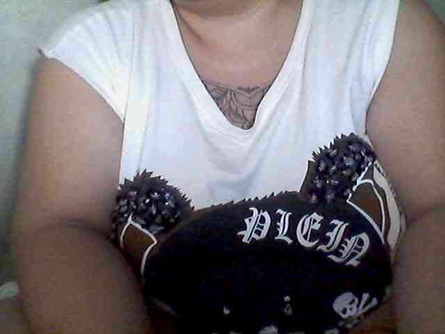 sweetasian33 webcam