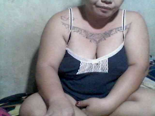 sweetasian33 webcam