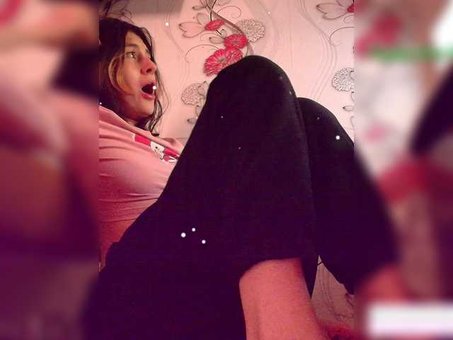 KristinaScott's BongaCams show and profile