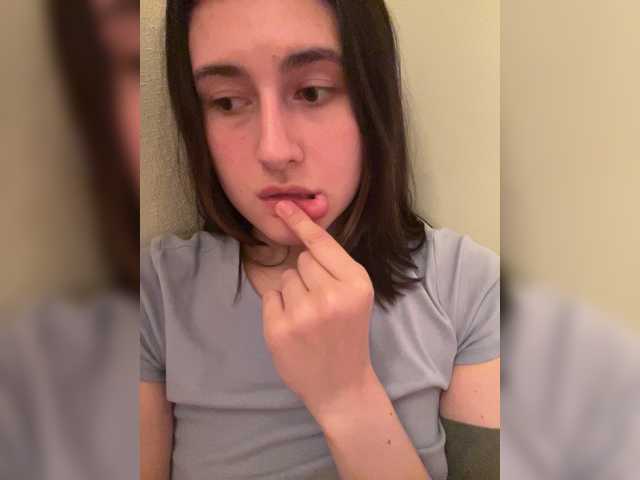 KristinaScott's BongaCams show and profile