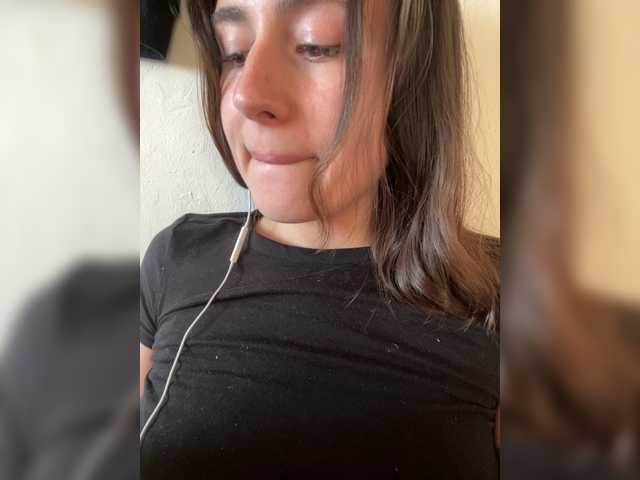 KristinaScott's BongaCams show and profile