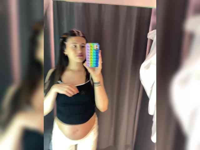 KristinaScott Live Webcam on BongaCams