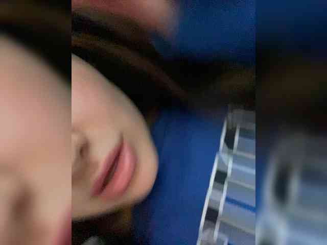 online cam sex KristinaScott