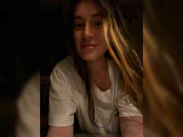 KristinaScott webcam