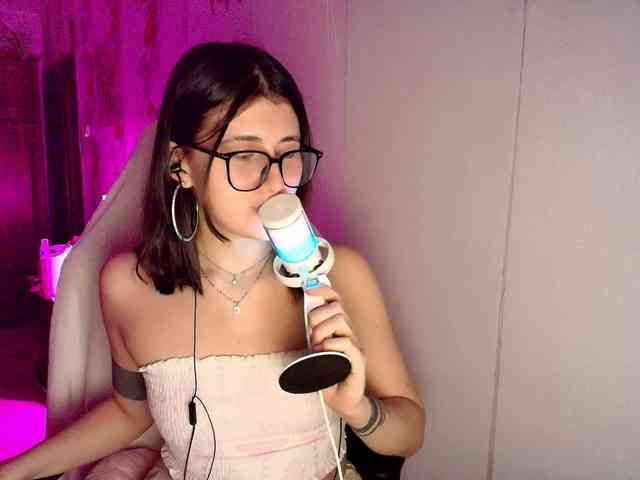 KristinaScott webcam