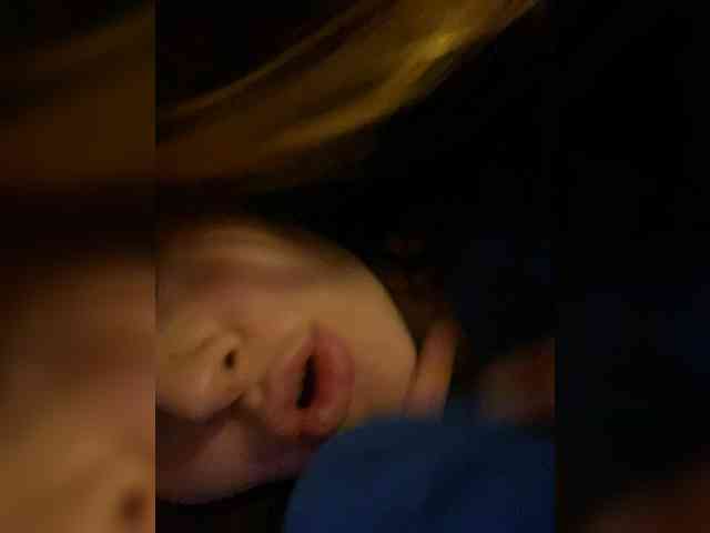 KristinaScott webcam