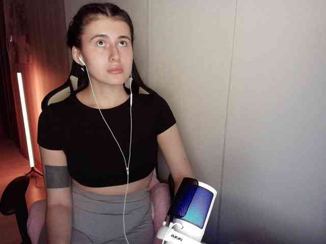 KristinaScott webcam