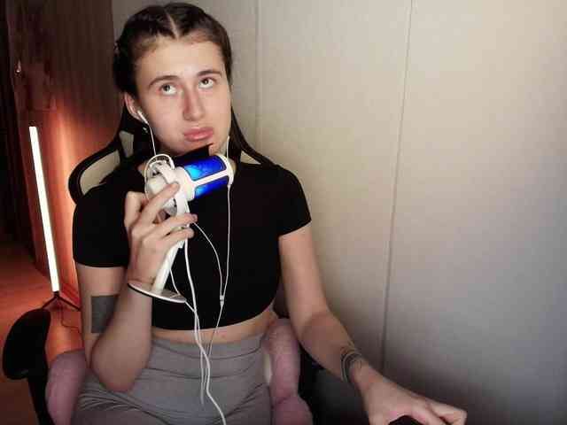 KristinaScott webcam