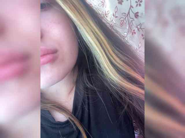 KristinaScott webcam