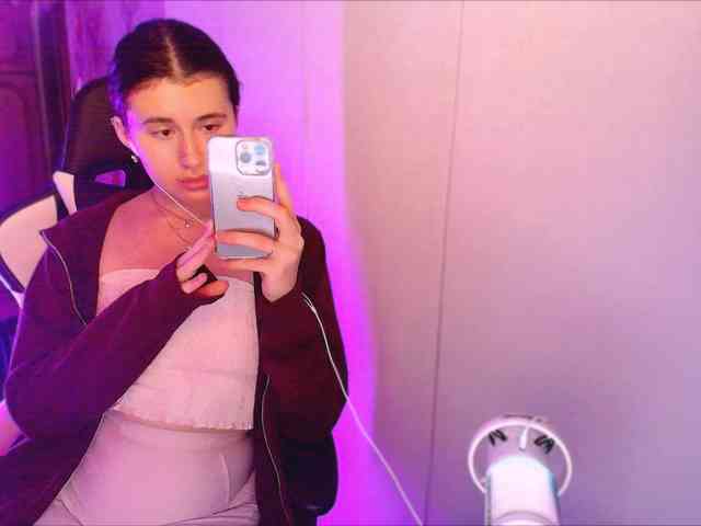 KristinaScott webcam