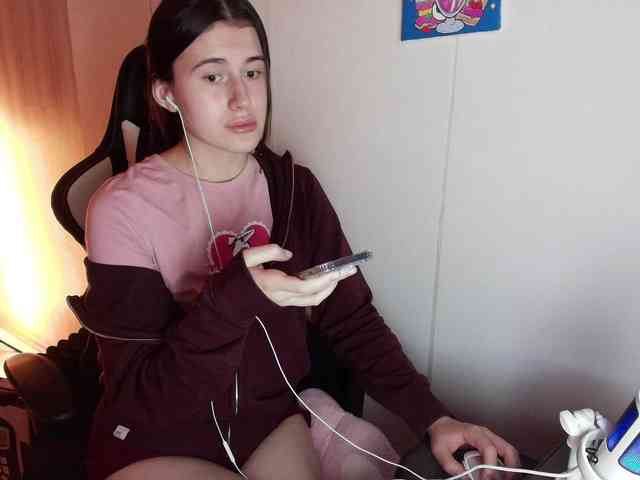 KristinaScott webcam