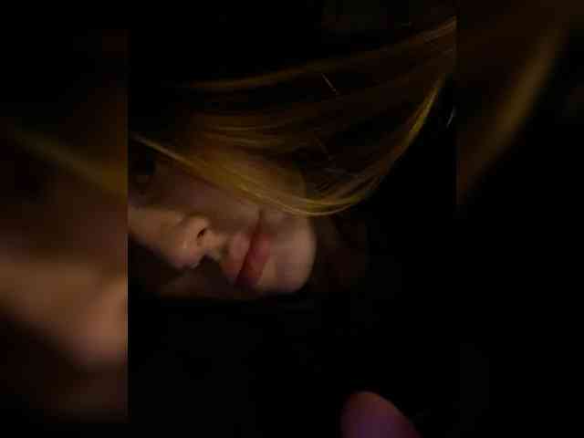 KristinaScott webcam